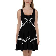 Load image into Gallery viewer, Foreverslitz Flow Dress - Black and White
