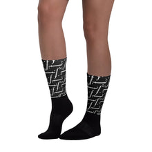 Load image into Gallery viewer, Foreverslitz Socks - Black and White
